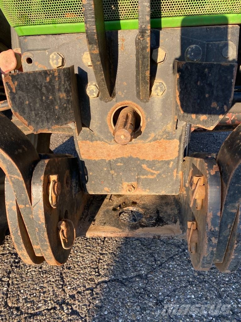 Deutz-Fahr AGROPLUS 75dt/Powershuttle 40Km/h endommagé Trattori