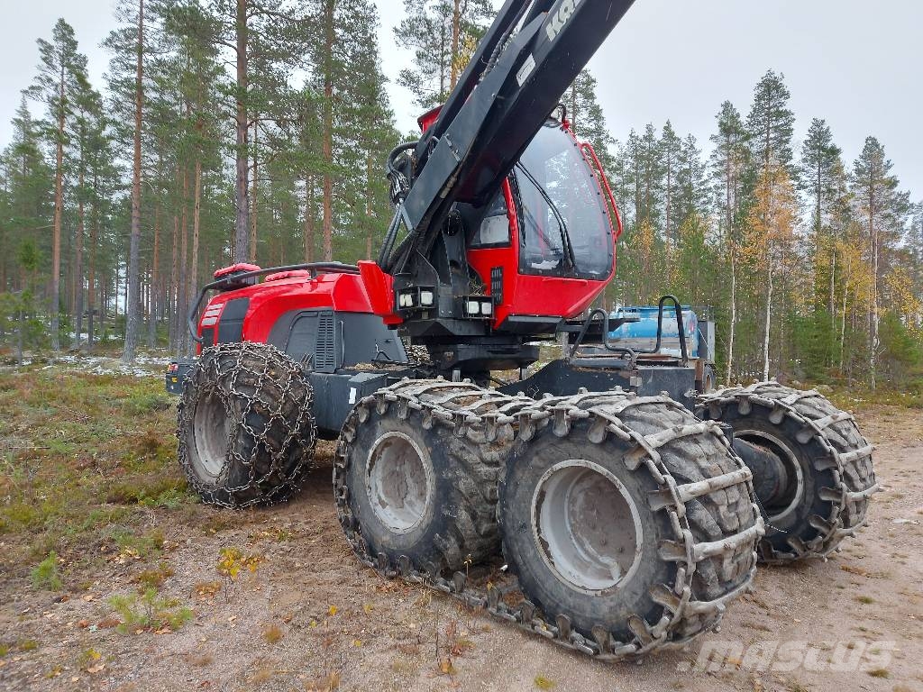 Komatsu 911 Harvester
