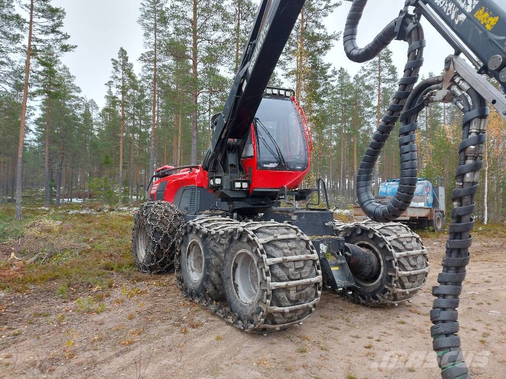 Komatsu 911 Harvester