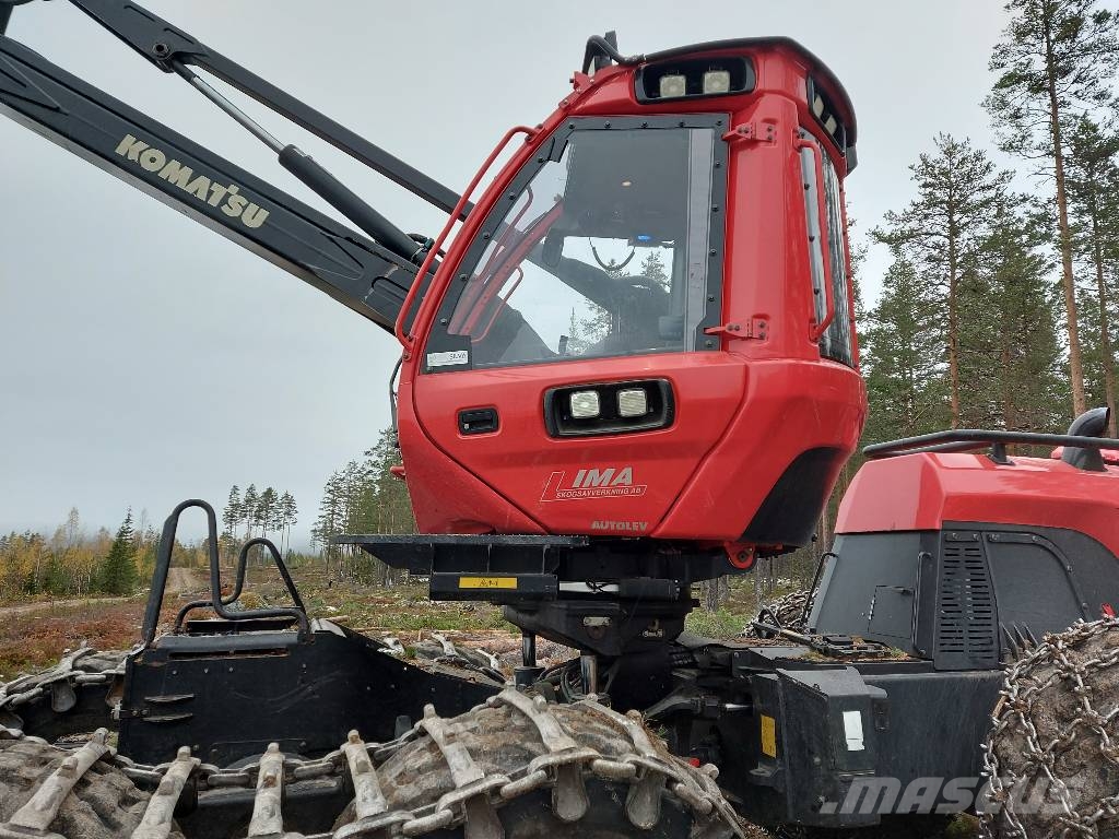Komatsu 911 Harvester