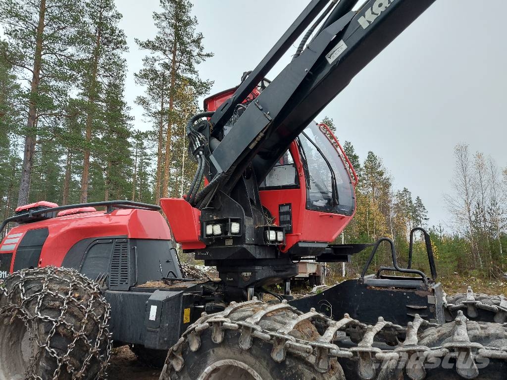 Komatsu 911 Harvester