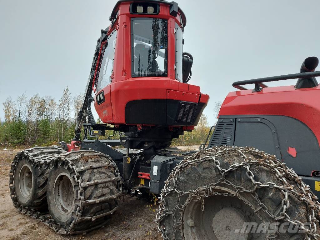 Komatsu 911 Harvester
