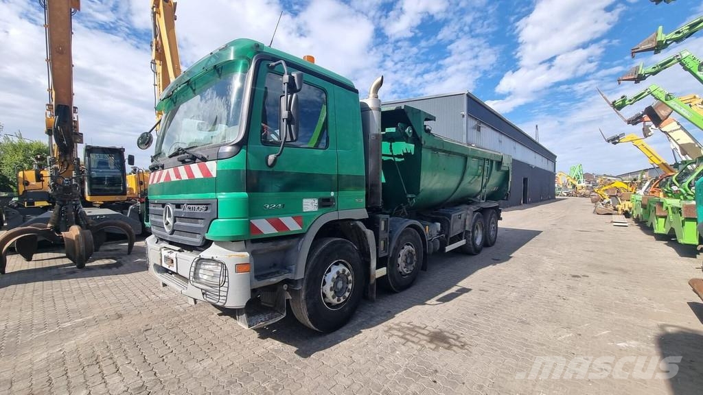Mercedes-Benz Actros 3241 Camiones bañeras basculantes o volquetes