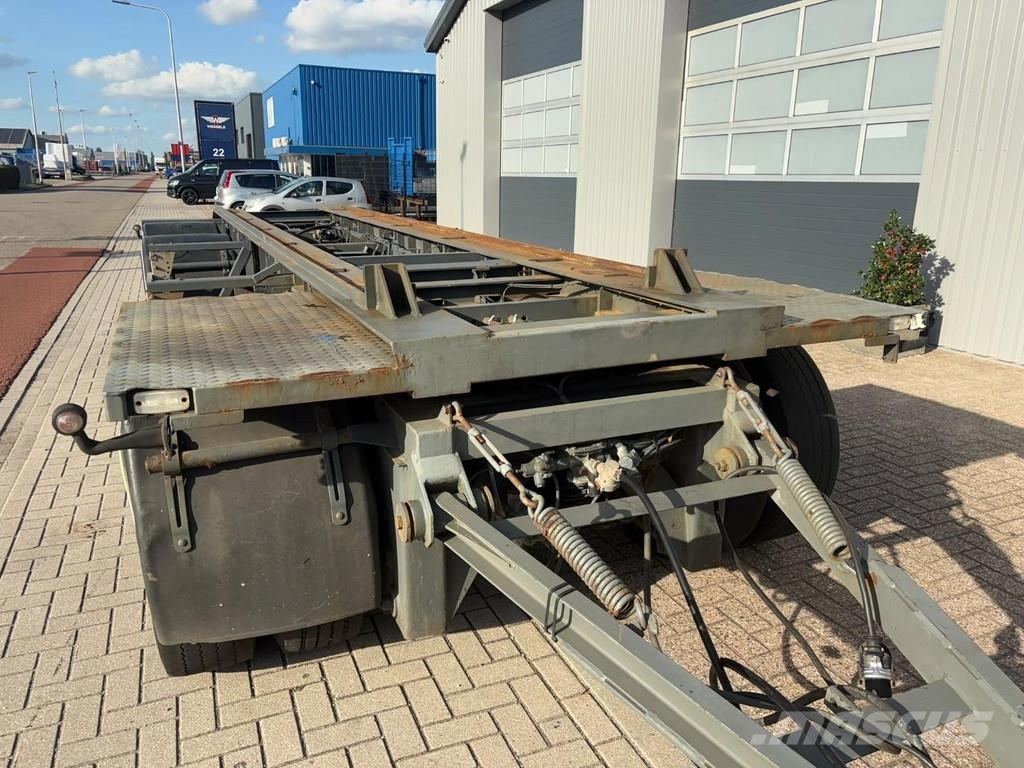 Burg BPA 10-18 ACXXX Containerframe trailers