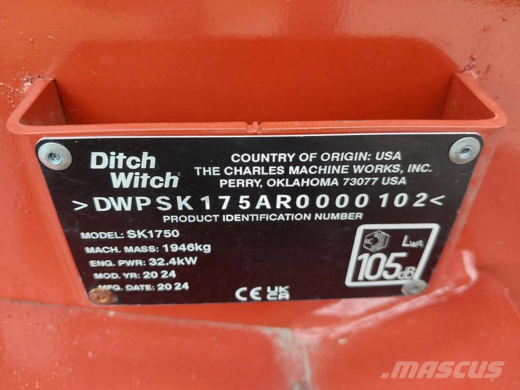 Ditch Witch SK 1750 Верижен товарач