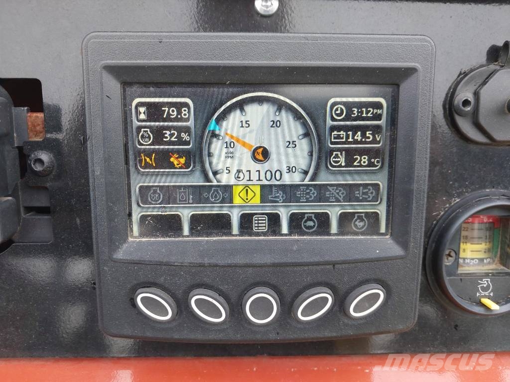 Ditch Witch SK 1750 Верижен товарач