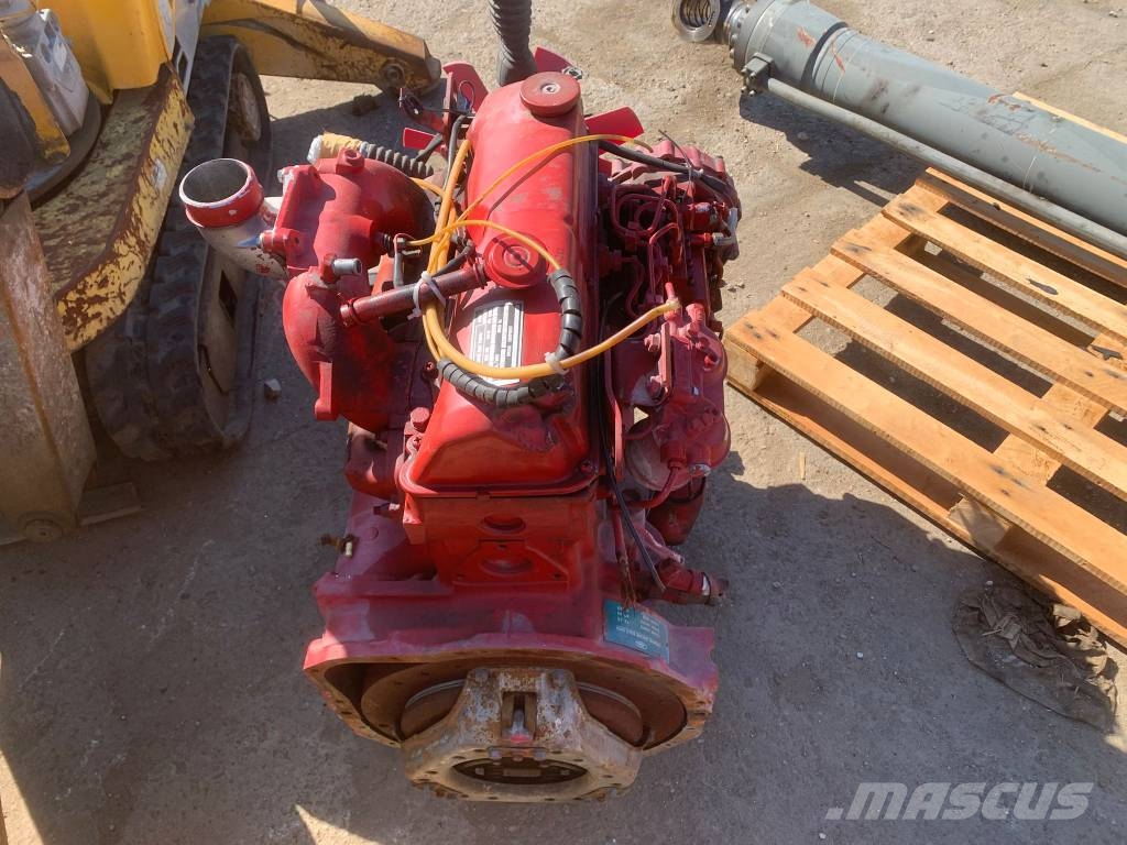 Ford 2722 E Κινητήρες