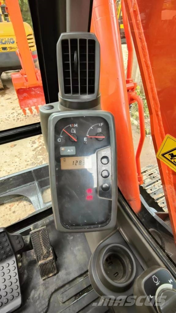 Hitachi ZX 60 Mini bageri <7t