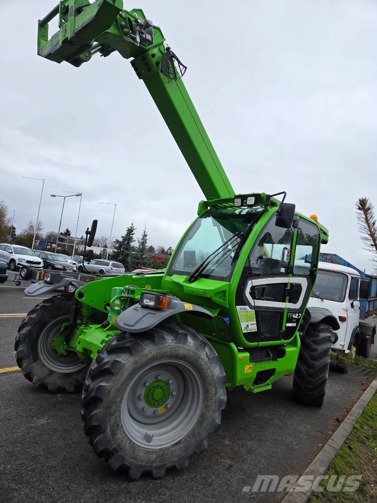 Merlo TF 42.7 TT-145 مناولات متداخلة