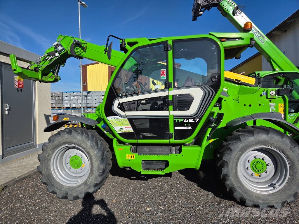 Merlo TF 42.7 TT-145 مناولات متداخلة