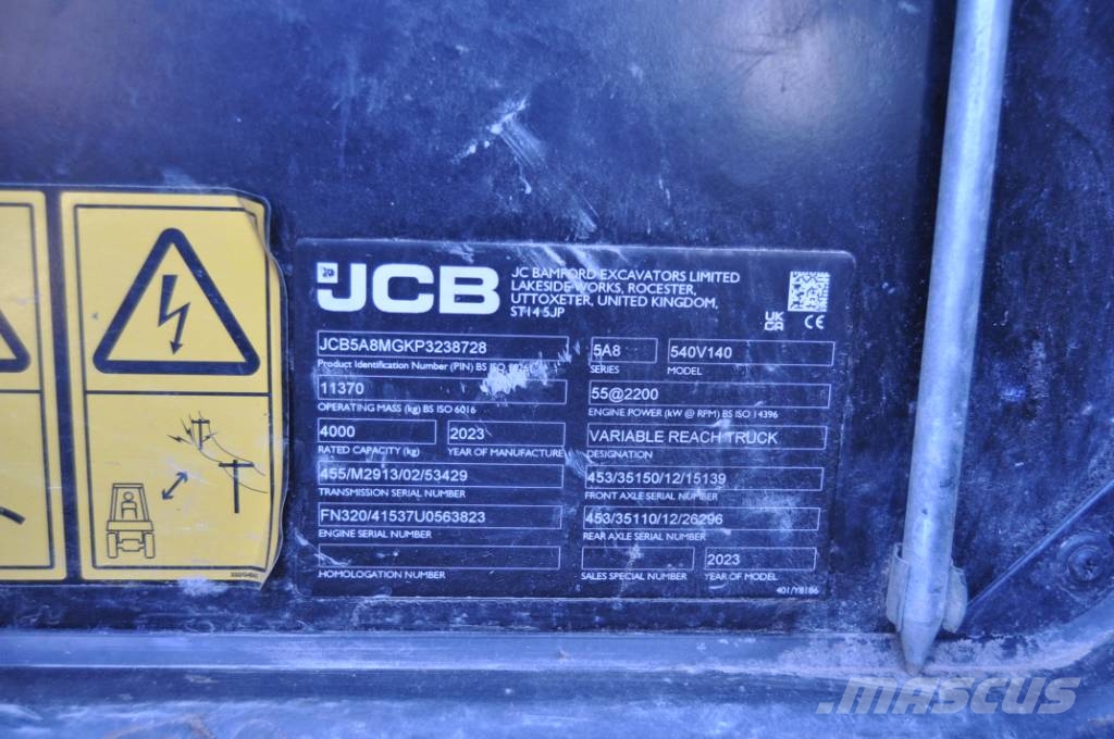 JCB 540-140 Teleskopické manipulátory