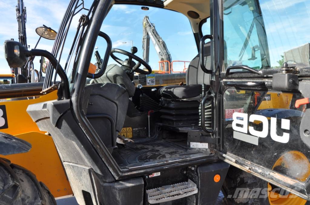 JCB 540-140 Teleskopické manipulátory