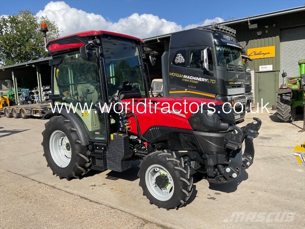 Case IH Quantum 80 N Tractors