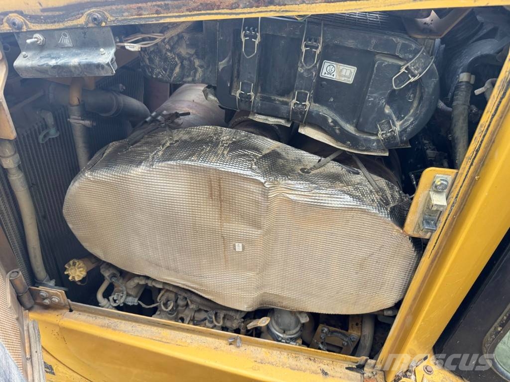CAT D 6 T XW PAT-Schild, 3 m Transportbreite, Ripper Dozer cingolati