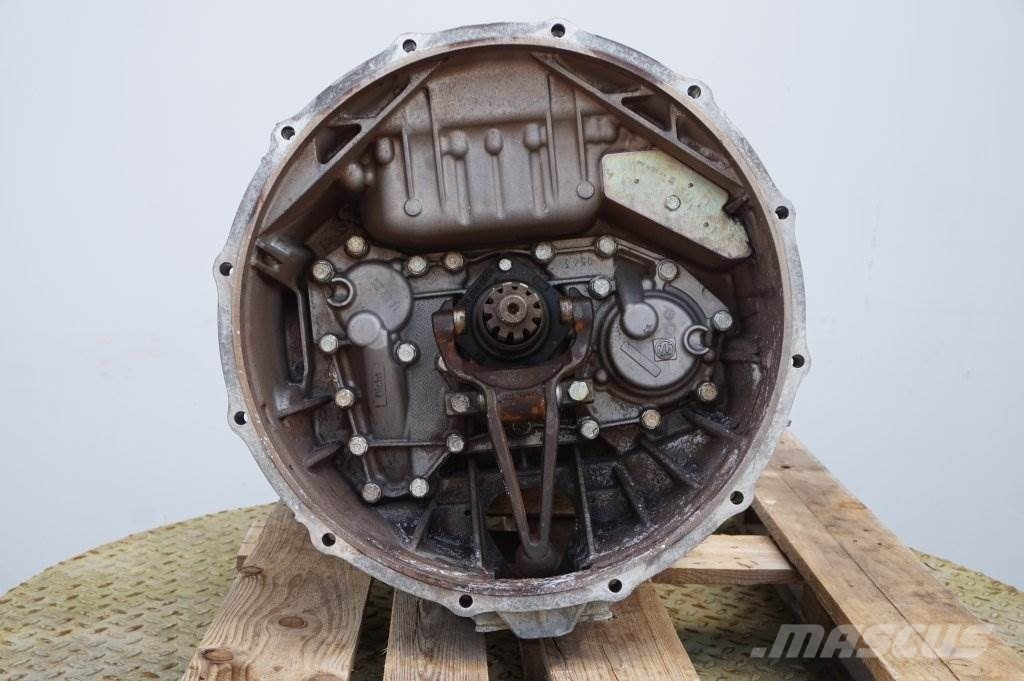 ZF 12AS2130DD TGX 81.32004-6257 Getriebe