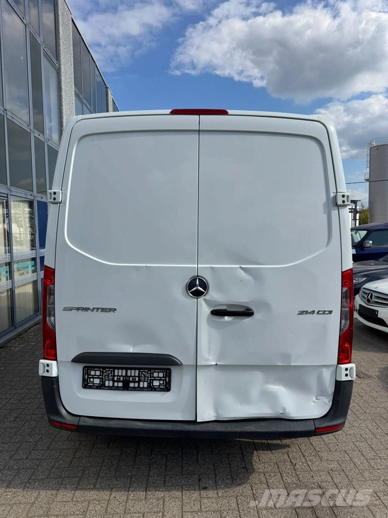Mercedes-Benz Sprinter 214 **BELGIAN ORIGINE-EURO 6D** هيكل صندوقي