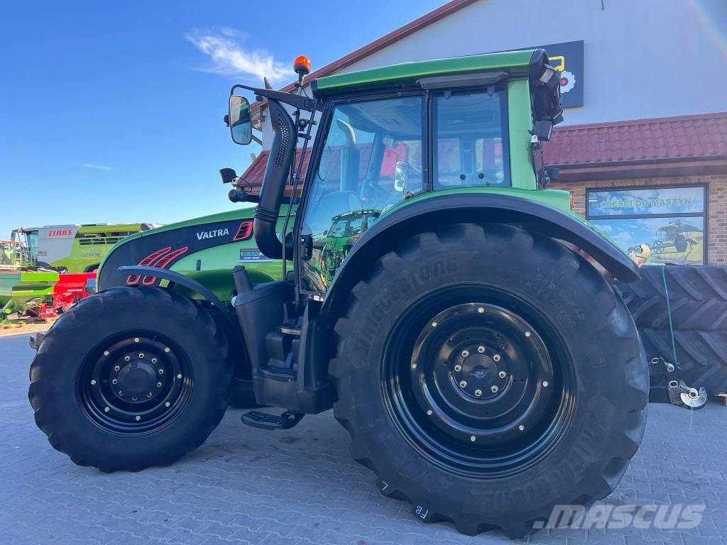 Valtra T 202 D Traktori