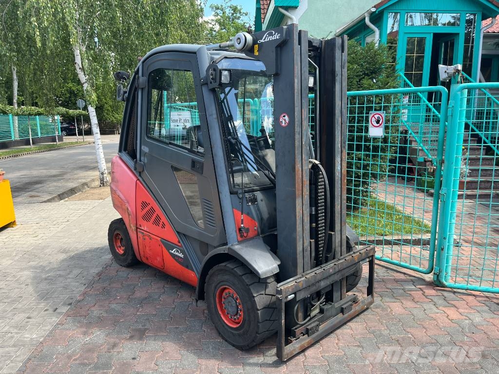 Linde H30T-02 /393/ V-4282 OB Camiones LPG