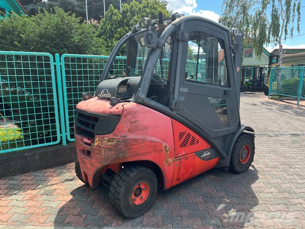 Linde H30T-02 /393/ V-4282 OB Camiones LPG