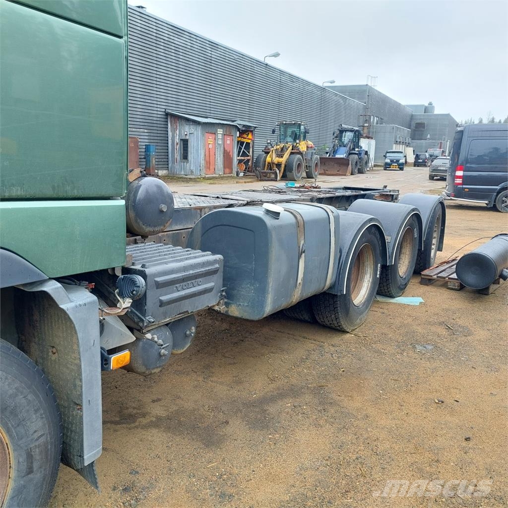 Volvo FH16 Camiones con chasís y cabina