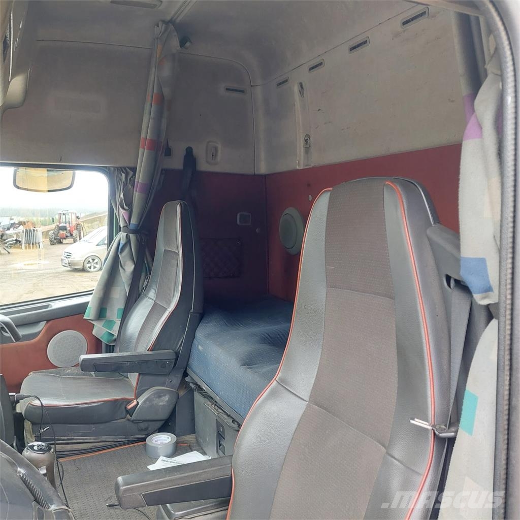 Volvo FH16 Camiones con chasís y cabina