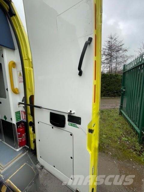 Fiat Ducato A&E Fiat Ducato A&E Vehicle with Stryker Pr Sanitky
