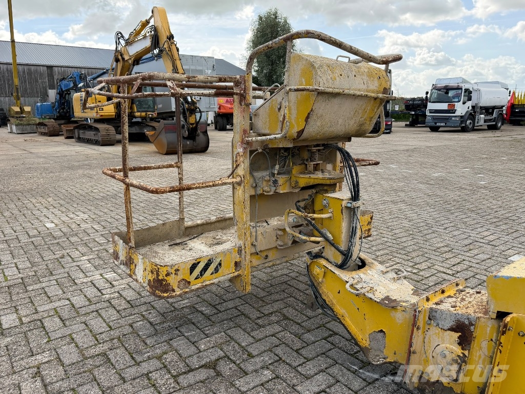 Aichi SR 21 A Telescopic boom lifts
