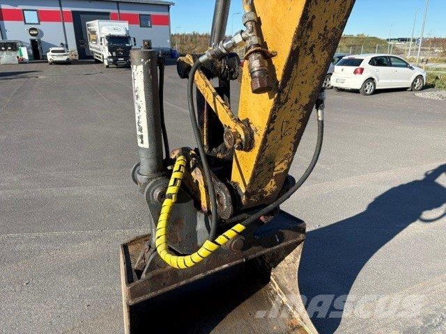CAT 307 Midi excavators 7t - 12t