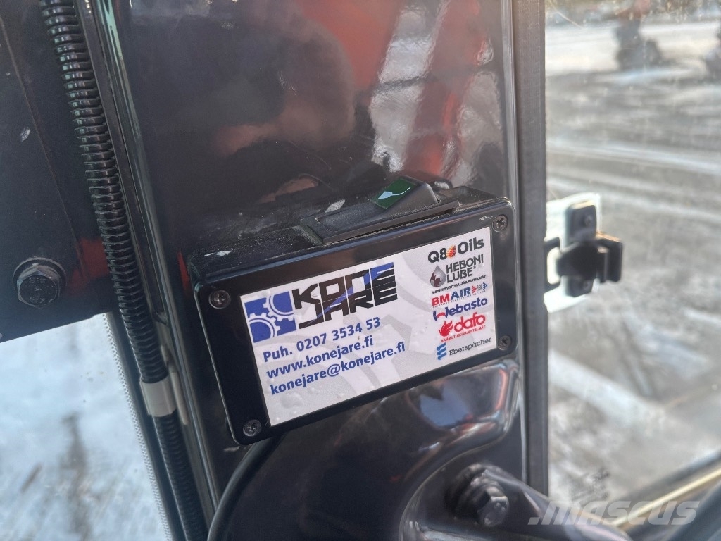 Hitachi ZX 85 US-5 A 中型挖掘机