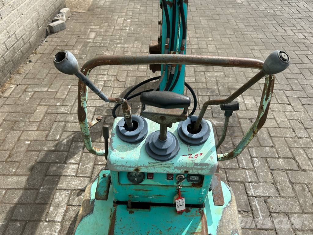 Kobelco SK 007-2 Mini bagri <7t