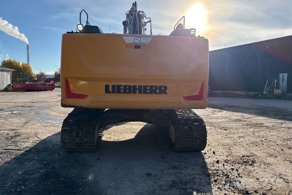 Liebherr R 926 LC, Endast 4322H Raupenbagger