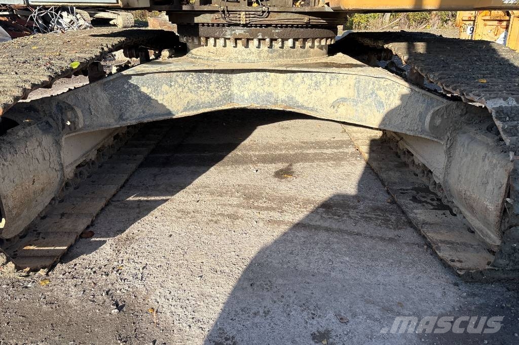 Liebherr R 926 LC, Endast 4322H Raupenbagger