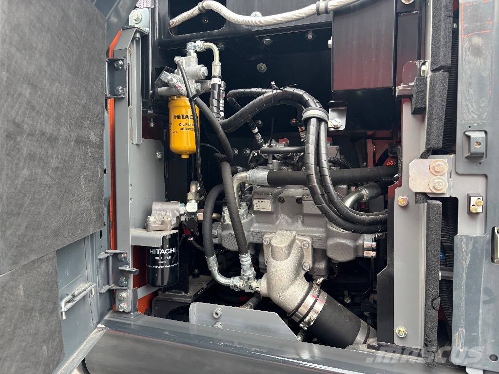 Hitachi ZX 180 LC / Pienet tunnit, Stage V Gravemaskiner på larvebånd