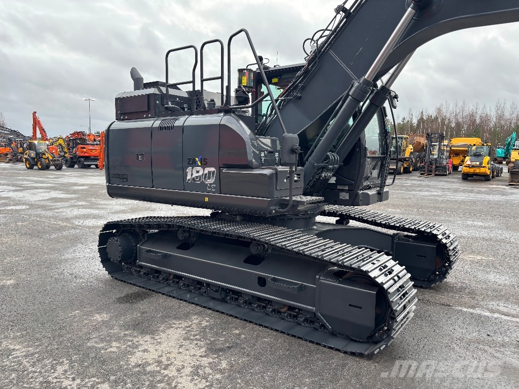 Hitachi ZX 180 LC / Pienet tunnit, Stage V Gravemaskiner på larvebånd
