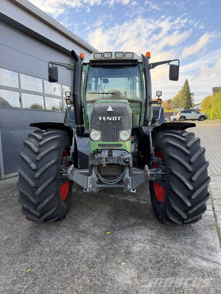 Fendt 820 VARIO TMS Tractors