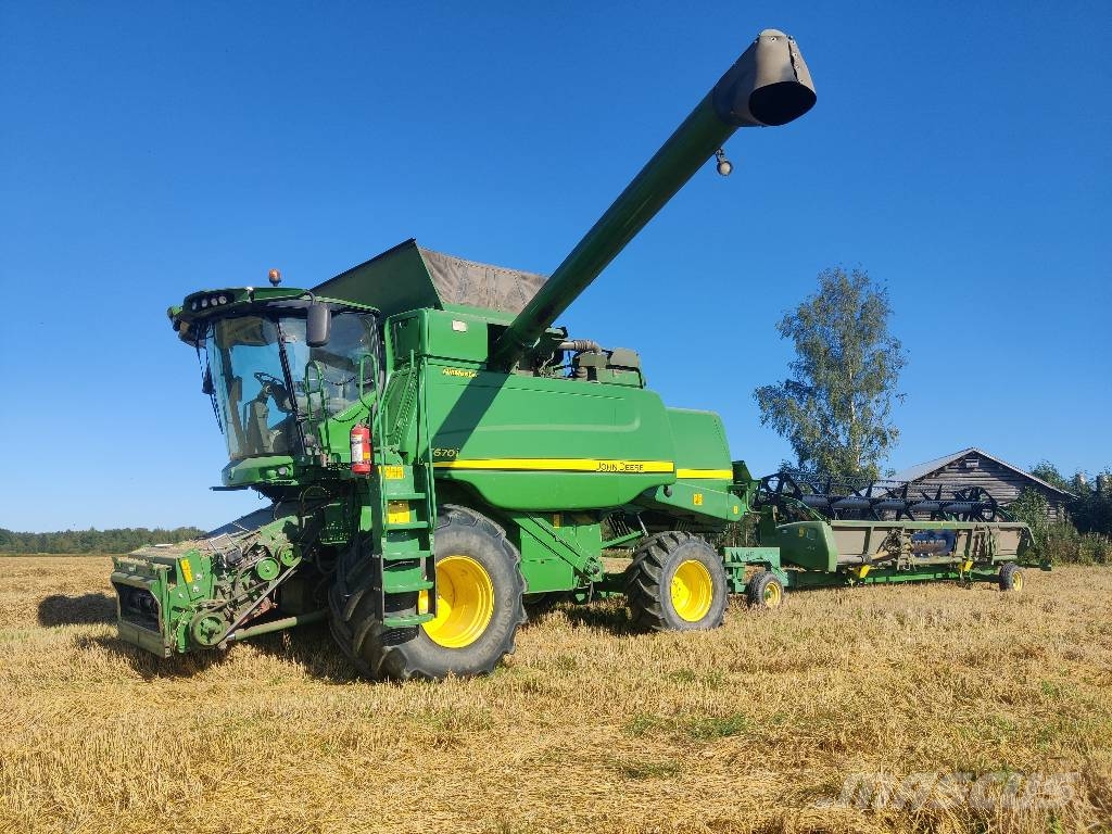 John Deere T 670 i Hillmaster Kombajni