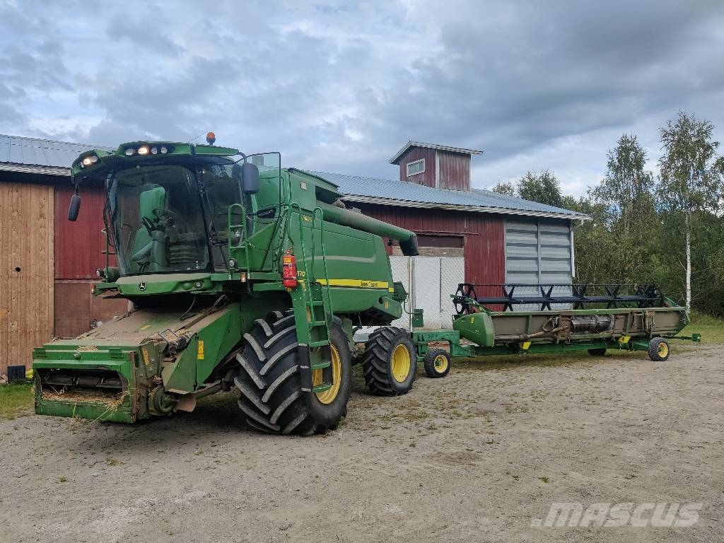 John Deere T 670 i Hillmaster Kombajni