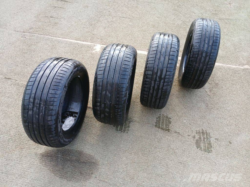 Hankook 255/55R18 輪胎、車輪和輪圈