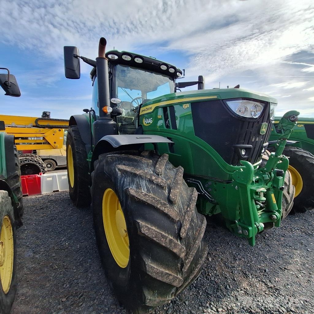 John Deere 6R195 Traktorji