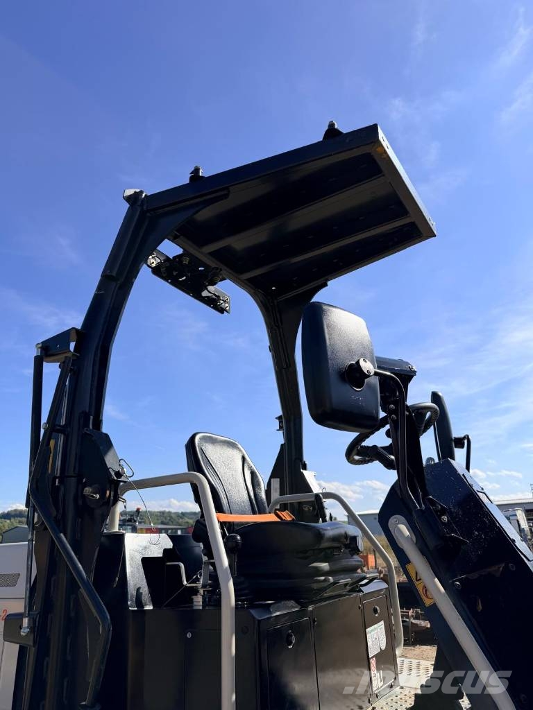 JCB 6 ST Minidumpperit