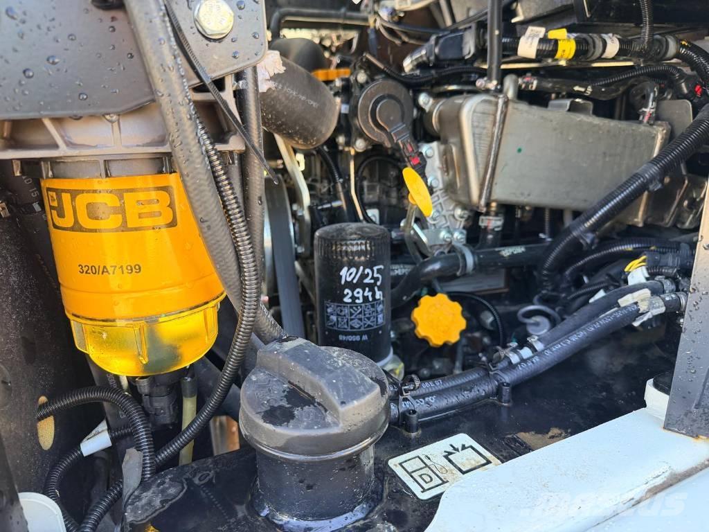 JCB 6 ST Minidumpperit