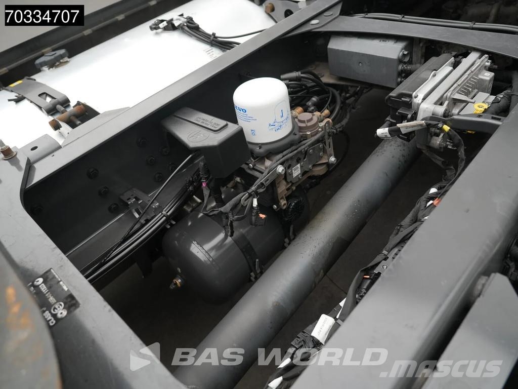 Volvo FH 500 4X2 XL 2x Tanks I-ParkCool ACC APK 01-2027 Седельные тягачи