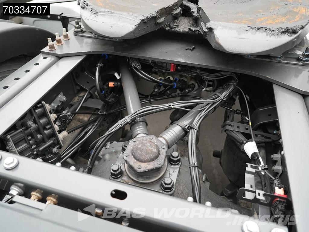 Volvo FH 500 4X2 XL 2x Tanks I-ParkCool ACC APK 01-2027 Vetopöytäautot