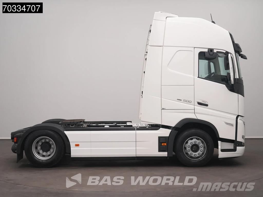 Volvo FH 500 4X2 XL 2x Tanks I-ParkCool ACC APK 01-2027 Vetopöytäautot