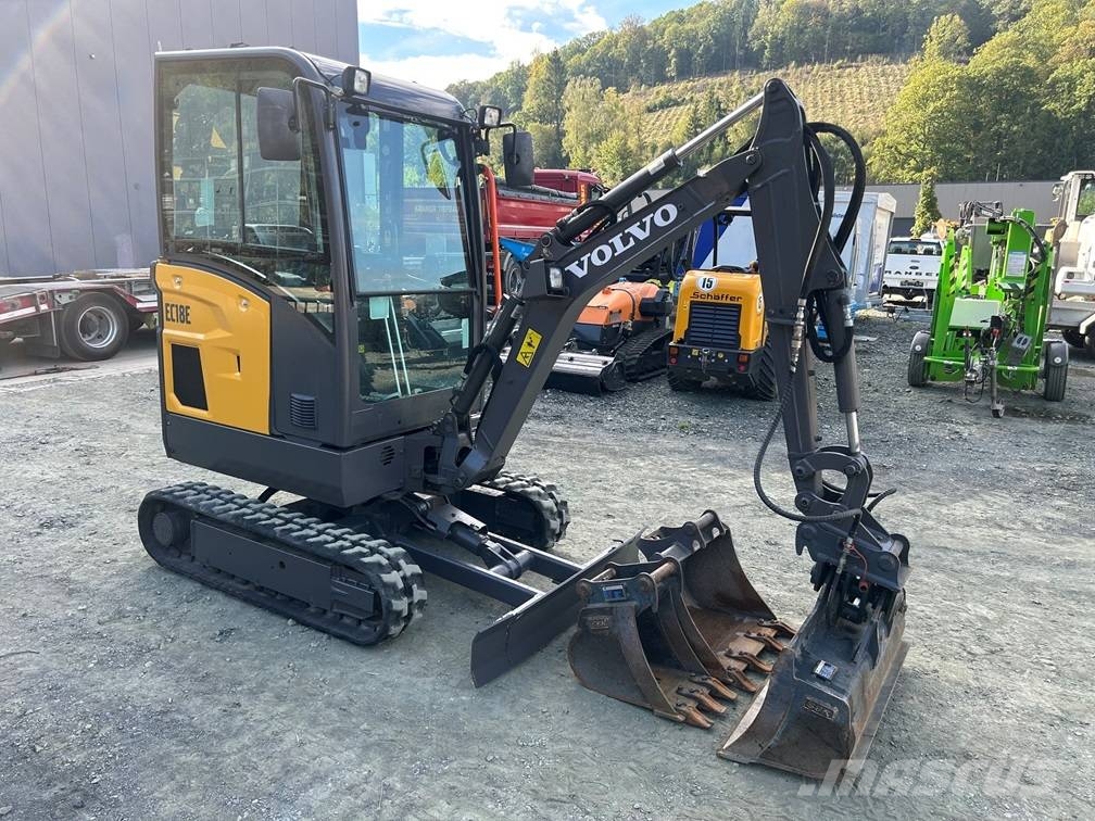 Volvo EC 18 E Mini rýpadla < 7t