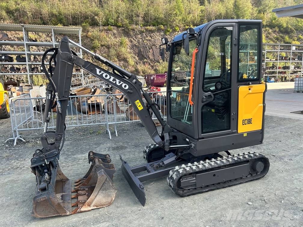 Volvo EC 18 E Mini rýpadla < 7t
