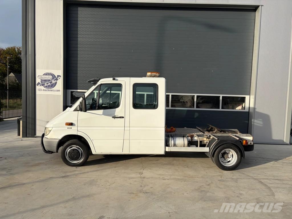 Mercedes-Benz Sprinter 416 BE trekker Zeer weinig KM أخرى