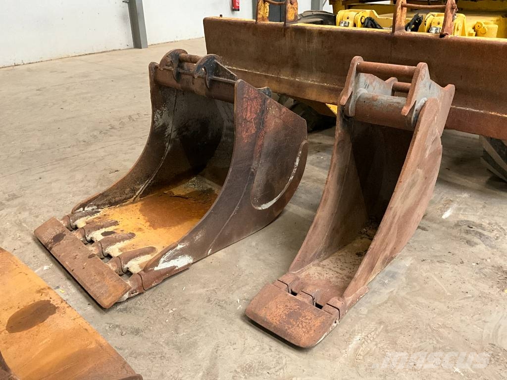 Komatsu PW 118 MR-8 Mobilbagger