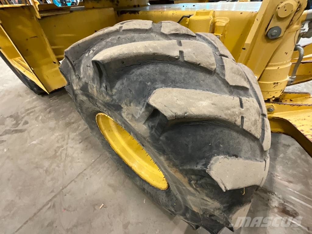 Komatsu PW 118 MR-8 Mobilbagger
