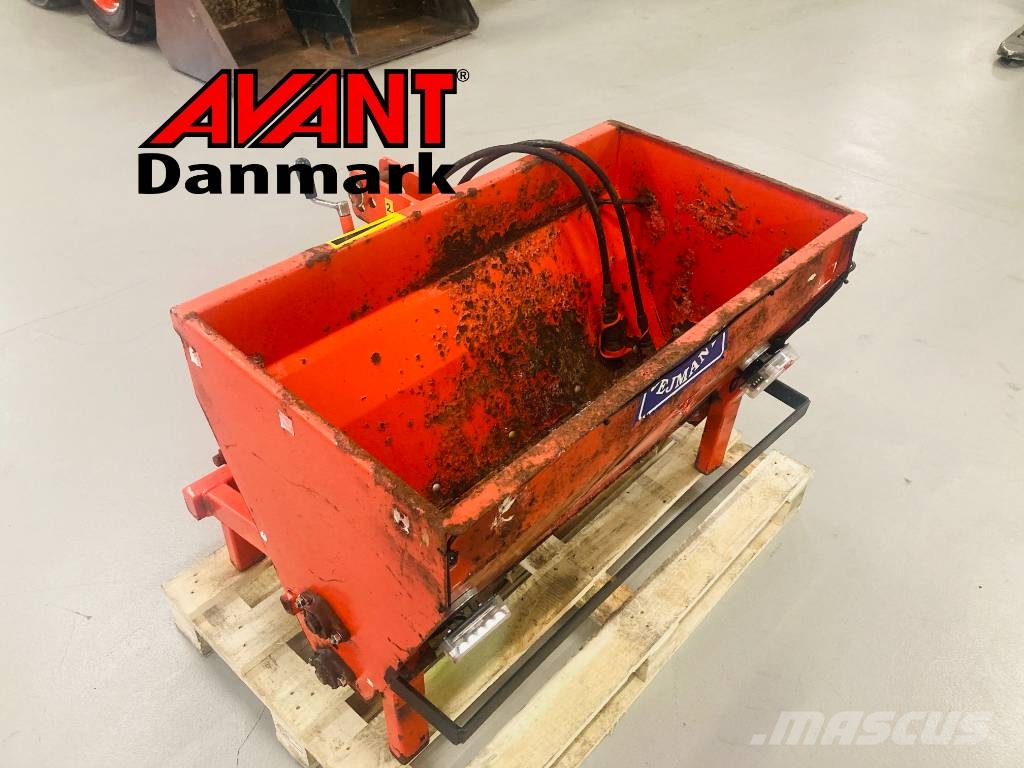 Vejmand LH100 saltudlægger Sableuse et saleuse